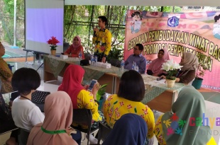 Sosialisasi Literasi Parenting